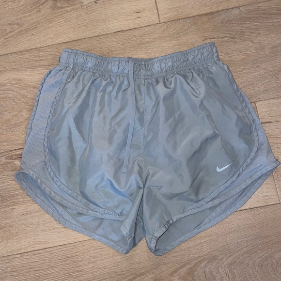 Light gray Nike running shorts, size small - Picture 1 of 1